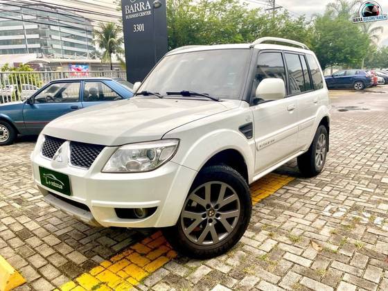 MITSUBISHI PAJERO TR4 2.0 4X2 16V 140CV FLEX 4P AUTOMÁTICO